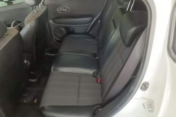 Honda Vezel 2017, 107000 км, за 8828 USD - фото 20