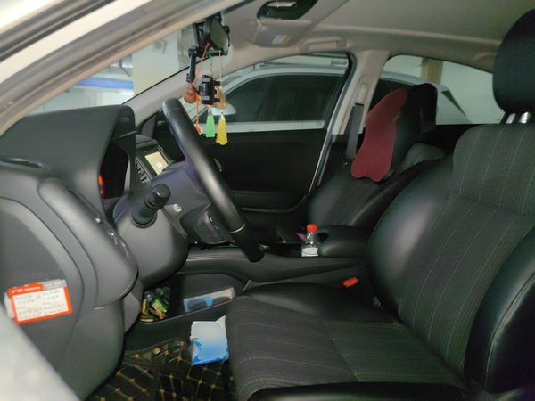 Honda Vezel 2017, 113500 км, за 8983 USD - фото 10