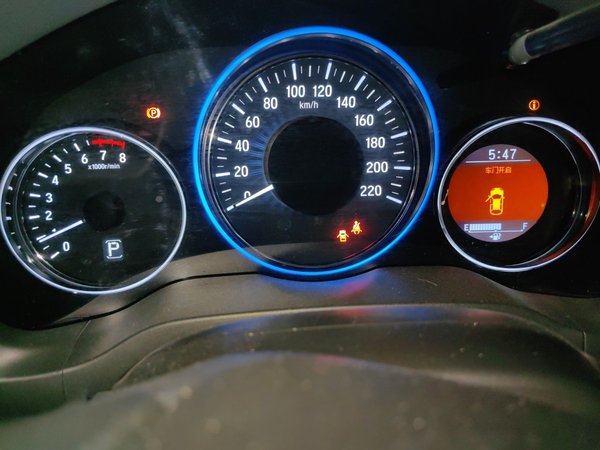 Honda Vezel 2017, 113500 км, за 8983 USD - фото 6