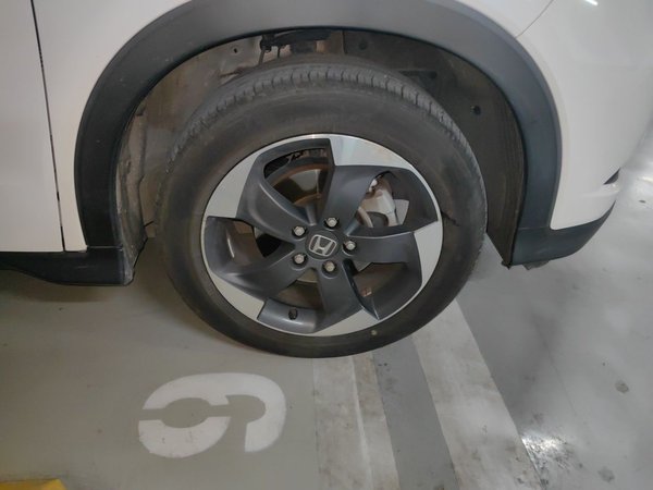 Honda Vezel 2017, 113500 км, за 8983 USD