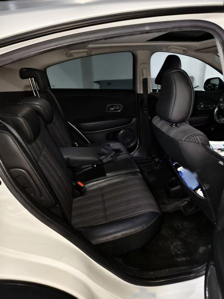 Honda Vezel 2017, 72000 км, за 8607 USD - фото 15