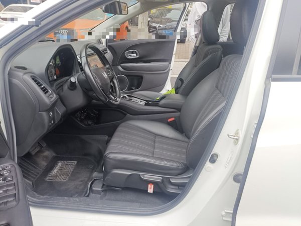 Honda Vezel 2017, 72000 км, за 8607 USD - фото 12