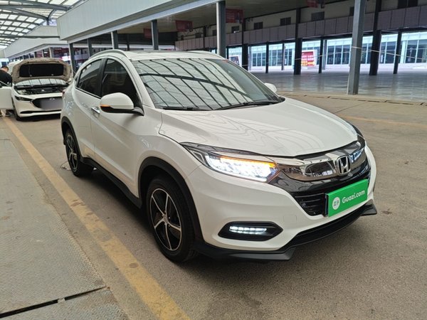 Honda Vezel 2019, 25900 км, за 11220 USD