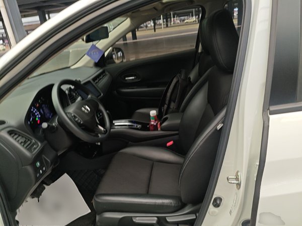 Honda Vezel 2019, 25900 км, за 11220 USD - фото 18