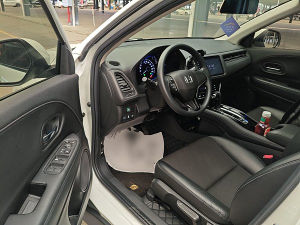 Honda Vezel 2019, 25900 км, за 11220 USD - фото 19