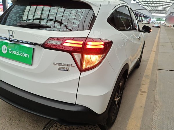 Honda Vezel 2019, 25900 км, за 11220 USD - фото 7