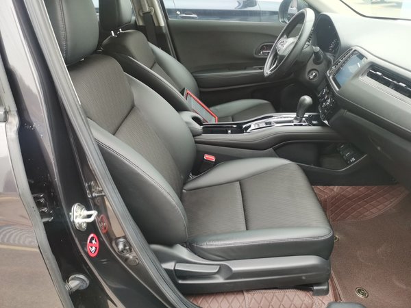 Honda Vezel 2020, 55900 км, за 11992 USD - фото 23