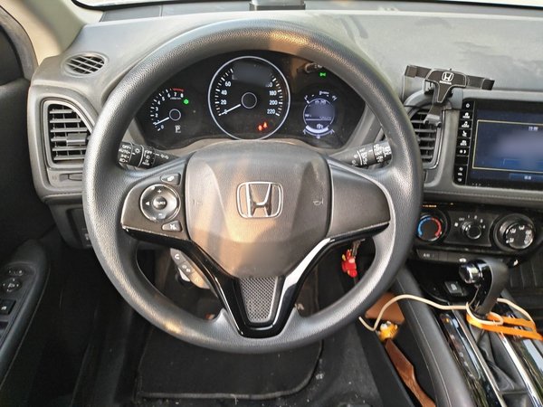 Honda Vezel 2020, 127899 км, за 8231 USD - фото 11