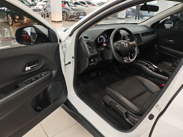 Honda Vezel 2020, 35000 км, за 10813 USD - фото 19