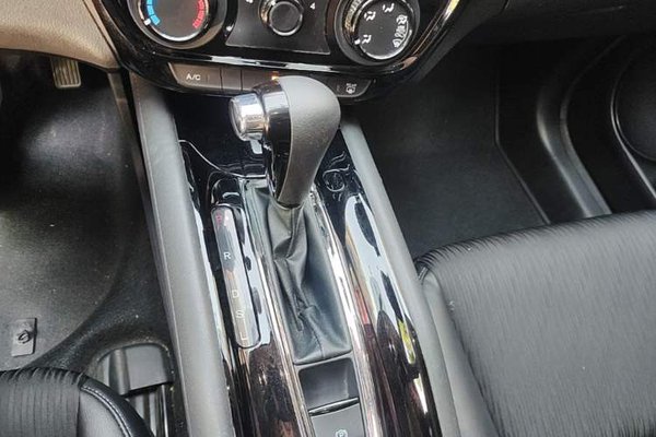 Honda Vezel 2020, 36000 км, за 11002 USD - фото 17