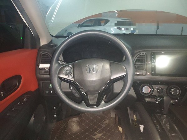 Honda Vezel 2020, 41600 км, за 11356 USD - фото 9