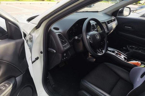 Honda Vezel 2020, 43700 км, за 11687 USD - фото 13