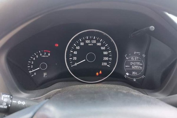 Honda Vezel 2020, 43700 км, за 11687 USD - фото 8
