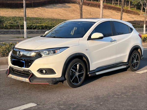 Honda Vezel 2020 1.5L CVT Pioneer Edition