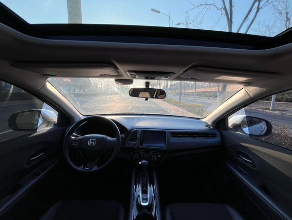 Honda Vezel 2020, 51700 км, за 12080 USD - фото 9