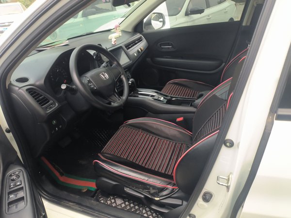 Honda Vezel 2020, 53099 км, за 10927 USD - фото 14