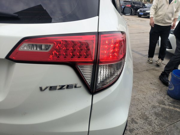 Honda Vezel 2020, 53099 км, за 10927 USD - фото 7