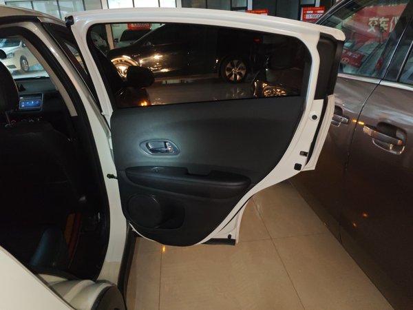 Honda Vezel 2020, 55199 км, за 11180 USD - фото 25