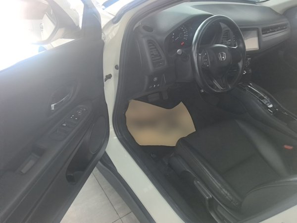 Honda Vezel 2020, 58300 км, за 11068 USD - фото 19