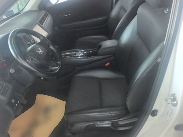 Honda Vezel 2020, 58300 км, за 11068 USD - фото 18