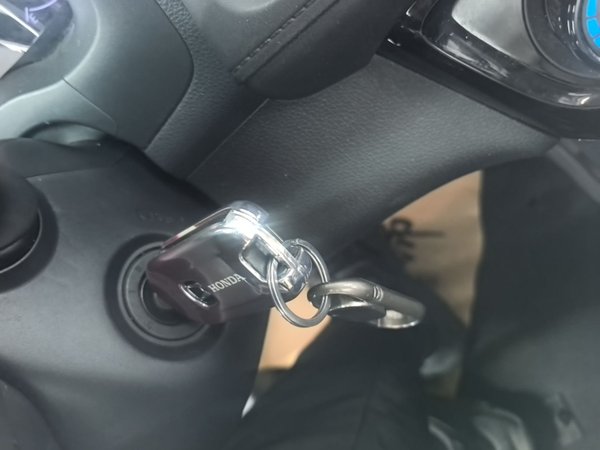 Honda Vezel 2020, 58300 км, за 11068 USD - фото 12