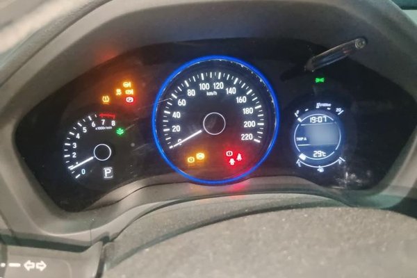 Honda Vezel 2020, 68500 км, за 10220 USD - фото 10