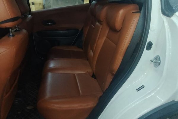 Honda Vezel 2020, 68500 км, за 10220 USD - фото 20