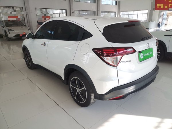 Honda Vezel 2020, 70300 км, за 12659 USD