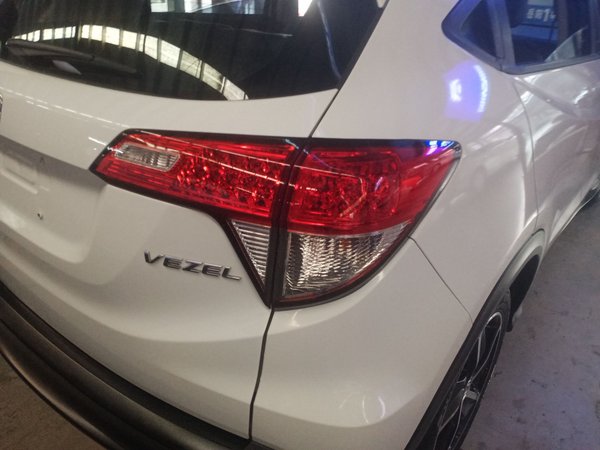 Honda Vezel 2020, 76200 км, за 12877 USD - фото 7