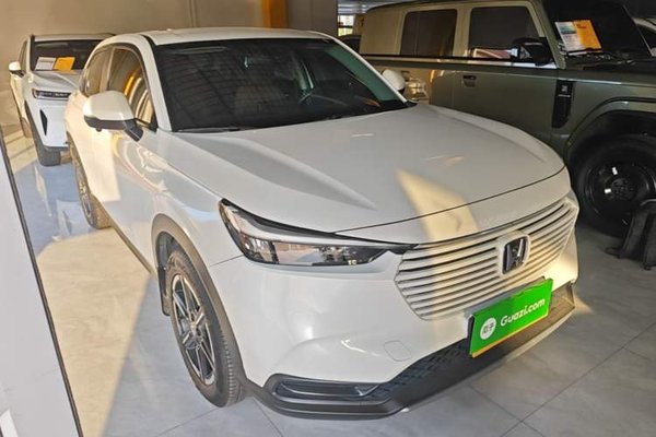 Honda Vezel 2023, 25700 км, за 16461 USD