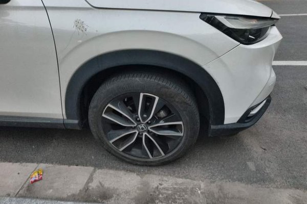 Honda Vezel 2023, 42900 км, за 11975 USD - фото 8