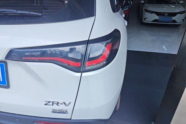 Honda ZR-V 2022, 63000 км, за 13220 USD - фото 9