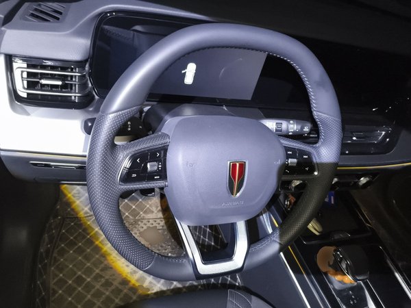 Hongqi HS5 2023, 13500 км, за 18988 USD - фото 11