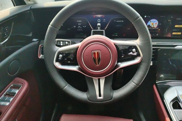 Hongqi E-HS9 2022, 10700 км, за 37712 USD - фото 13