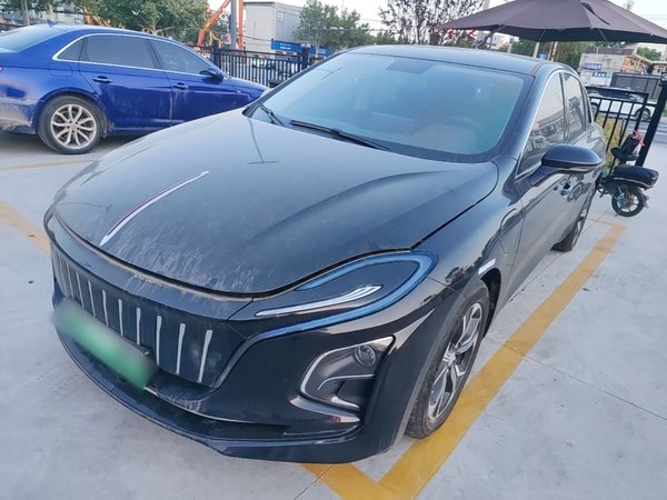 Hongqi E-QM5 · 2021 год