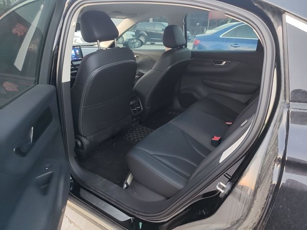 Hongqi E-QM5 2021, 17300 км, за 12729 USD - фото 20