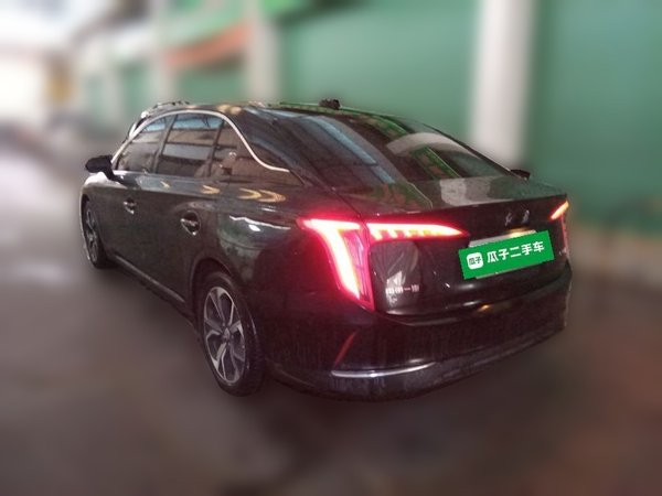 Hongqi E-QM5 2021, 18900 км, за 11532 USD