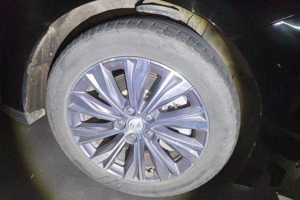 Hongqi E-QM5 2022, 44300 км, за 11527 USD - фото 8