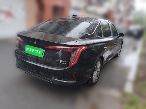 Hongqi E-QM5 2023, 104800 км, за 14093 USD - фото 6