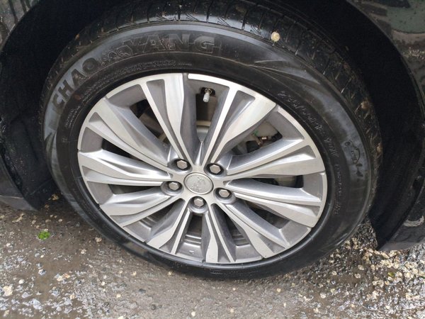 Hongqi E-QM5 2023, 104800 км, за 14093 USD - фото 8