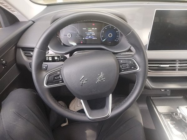 Hongqi E-QM5 2023, 20000 км, за 12837 USD - фото 14
