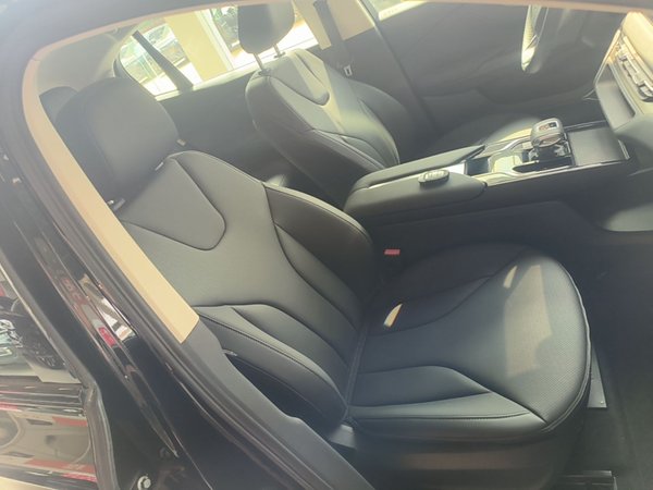 Hongqi E-QM5 2024, 12600 км, за 14571 USD - фото 23