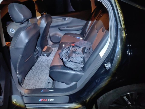 Hongqi E-QM5 2024, 36300 км, за 11774 USD - фото 20