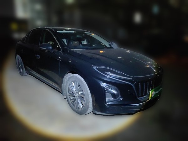 Hongqi E-QM5 2024, 36300 км, за 11774 USD