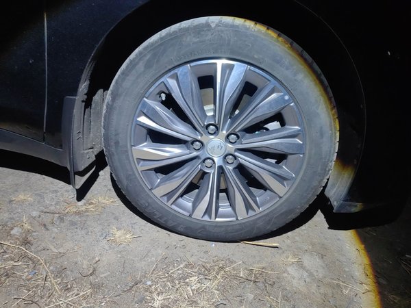 Hongqi E-QM5 2024, 36300 км, за 11774 USD - фото 6