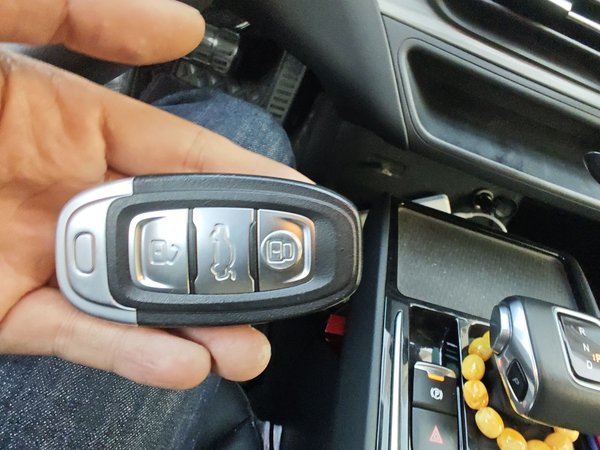 Hongqi E-QM5 2024, 59600 км, за 13516 USD - фото 9