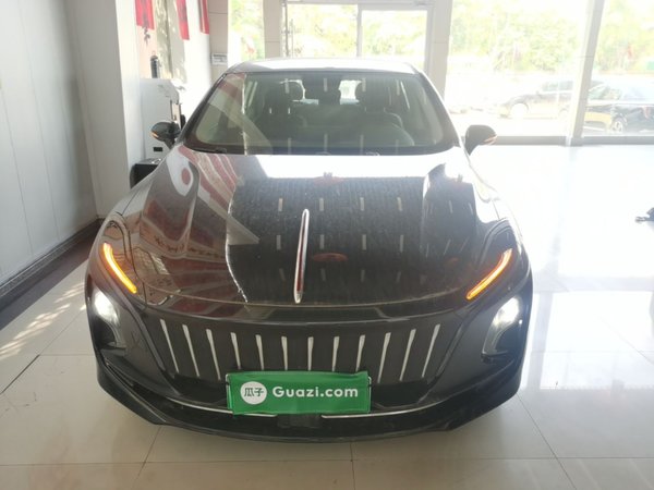 Hongqi E-QM5 2024, 7300 км, за 15264 USD