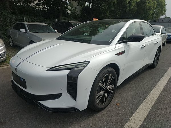 Hongqi EH7 · 2025 год