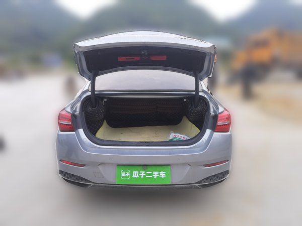 Hongqi H5 2018, 123900 км, за 5357 USD - фото 20