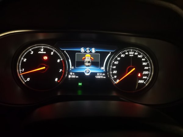 Hongqi H5 2018, 123900 км, за 5357 USD - фото 12